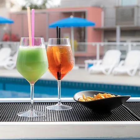 Otel Rosanna 3 Stelle Superior 3*