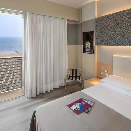 Rosanna 3 Stelle Superior Otel 3*
