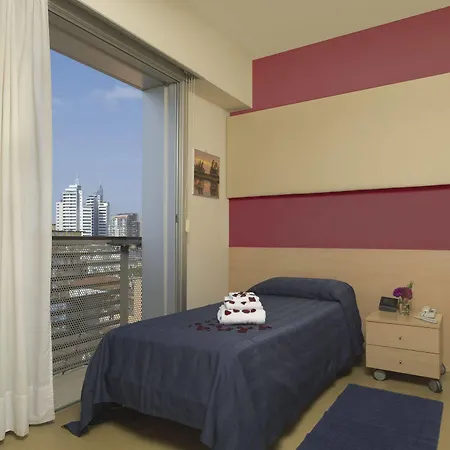 Otel Rosanna 3 Stelle Superior 3*