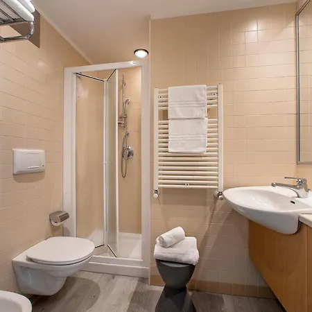 Rosanna Hotel