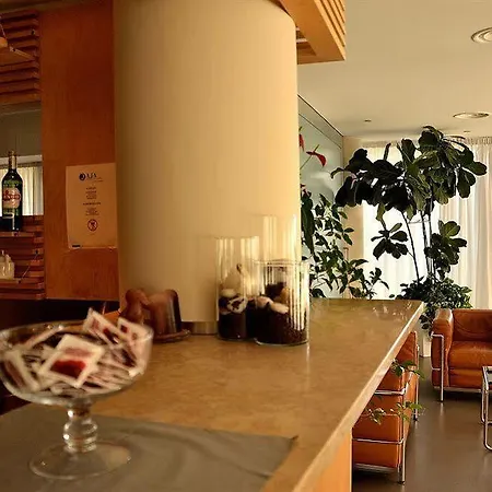 Rosanna Hotel 3*