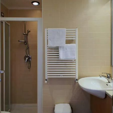 Hotel Rosanna 3 Stelle Superior 3*